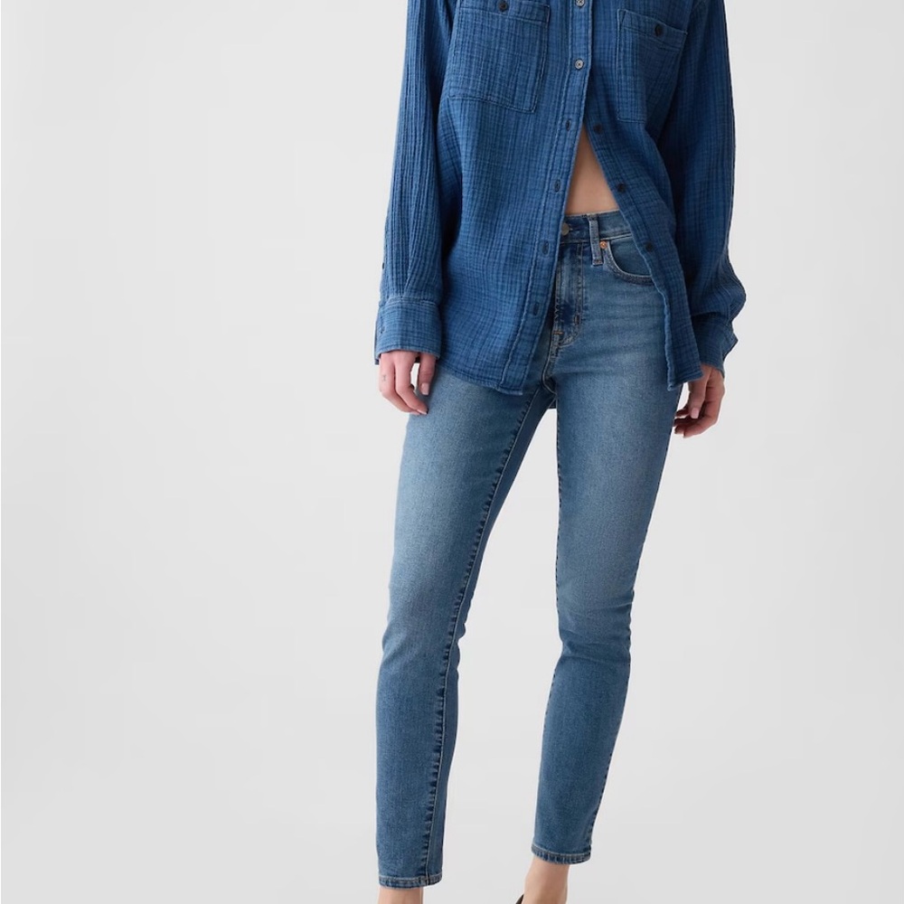 GAP Mid Rise True Skinny Jeans—14/32 Reg.